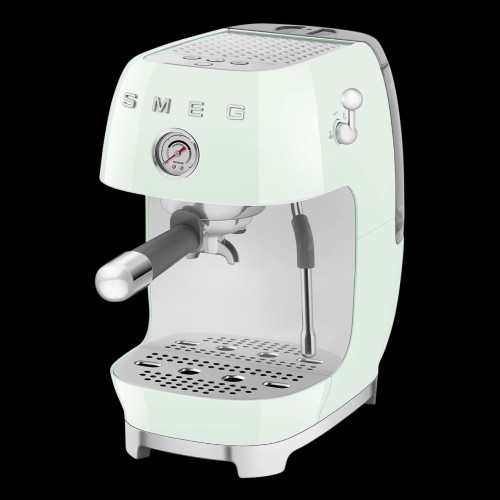 Рожковая эспрессо кофемашина SMEG ECF03PGEU
