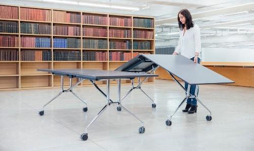 Мебель для переговорных GLOSS