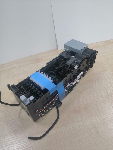 Epson F9300, парковка 1827571 / 1735175 / 1860431