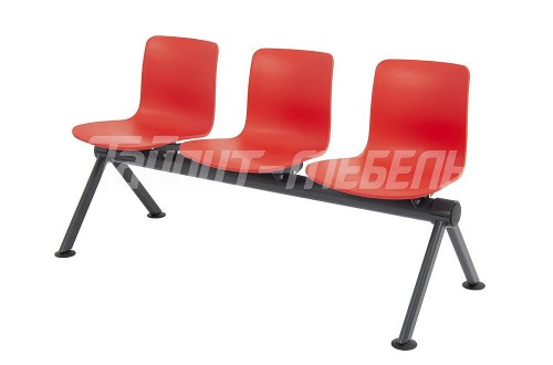 Многоместная секция ВЕКТОР трехместная, пластик красный/черный муар Многоместная секция ВЕКТОР трехместная, пластик красный/черный муар