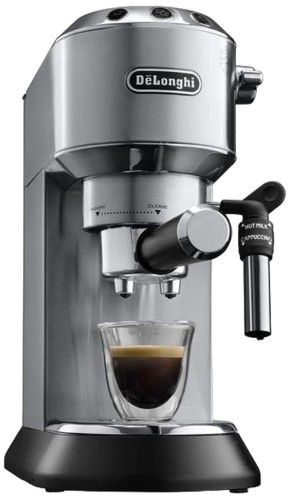 Кофеварка рожковая De'Longhi EC685.M